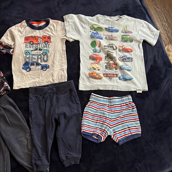 Kids Assorted Casual wear Lot 507 - Picture 2 of 7